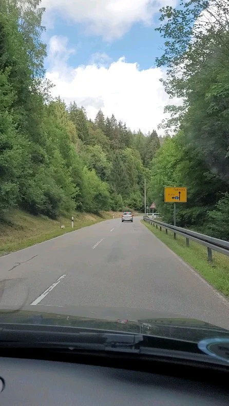 on the road to yoga paradise #yogaambach #iyengaryoga #iyengar